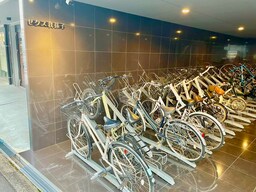 駐輪場