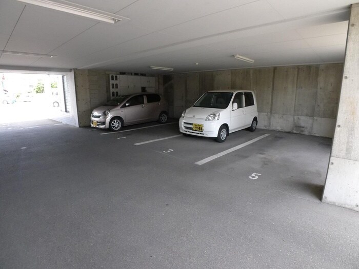 駐車場 シャルム加古川