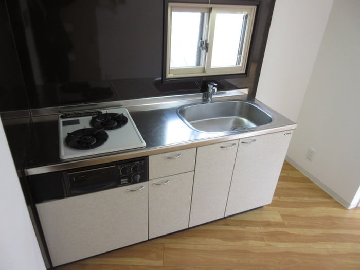 キッチン ルミエ月見山