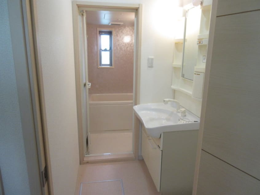 洗面 ルミエ月見山