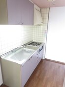 キッチン Ｕ・ＣＯＵＲＴ　１０１