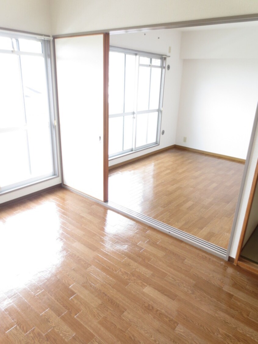 内観写真 Ｕ・ＣＯＵＲＴ　１０１