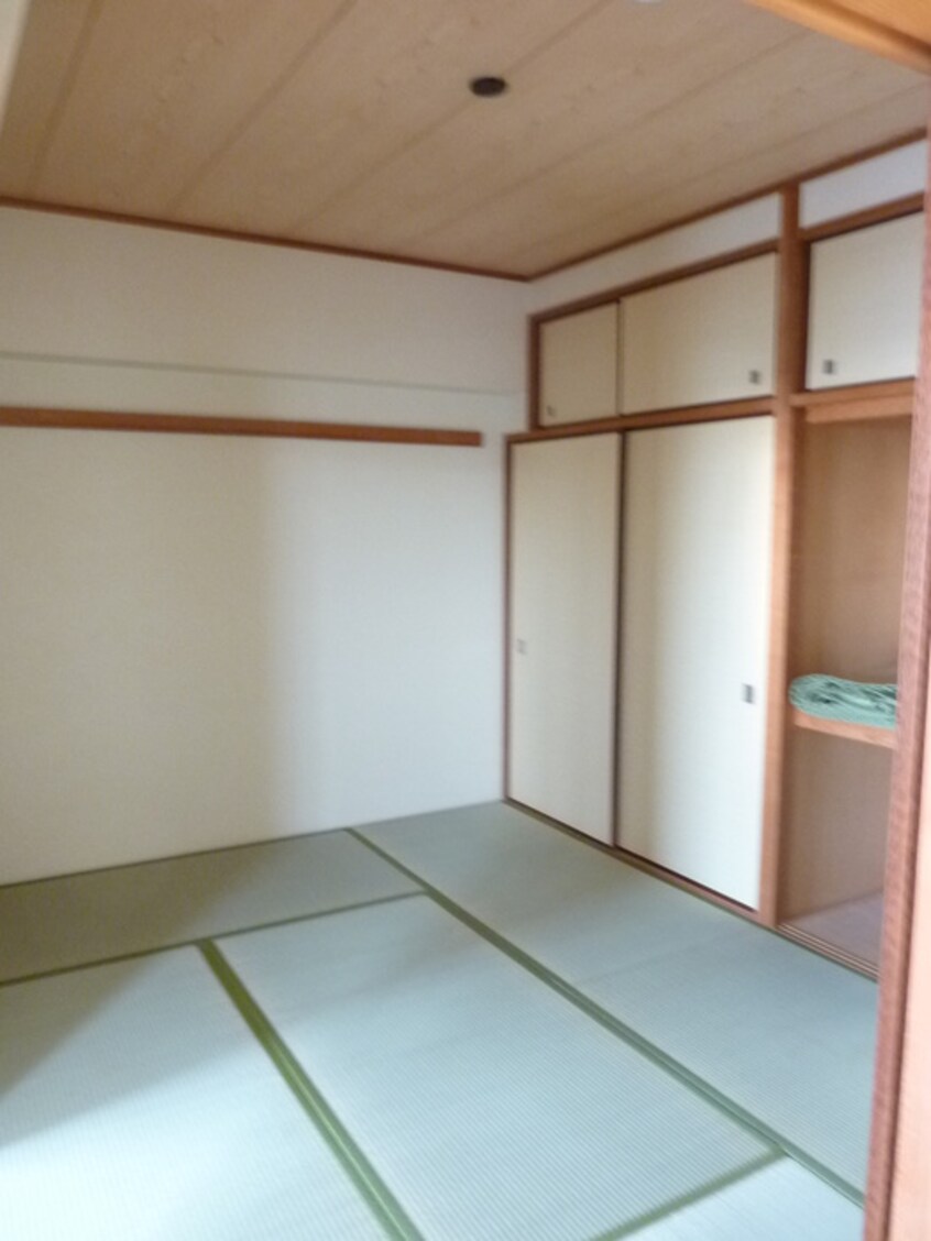 居室 Ｕ・ＣＯＵＲＴ　１０１