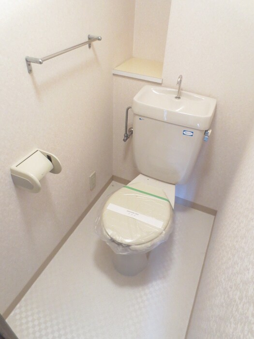 トイレ Ｕ・ＣＯＵＲＴ　１０１