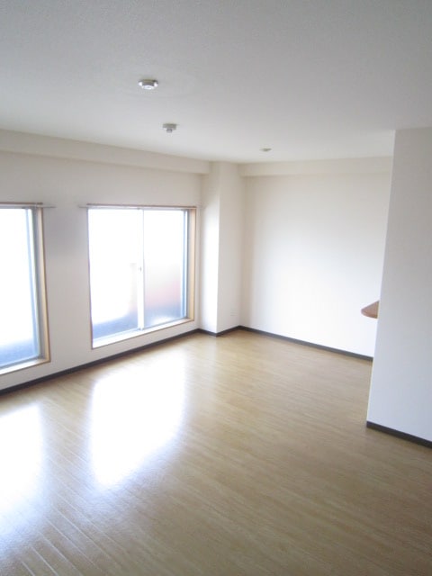 居室 エルロード住吉6号館