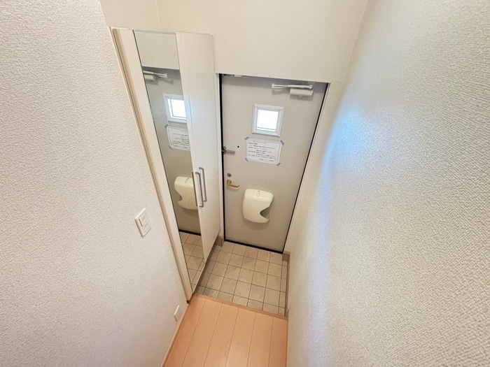 玄関 クレメント