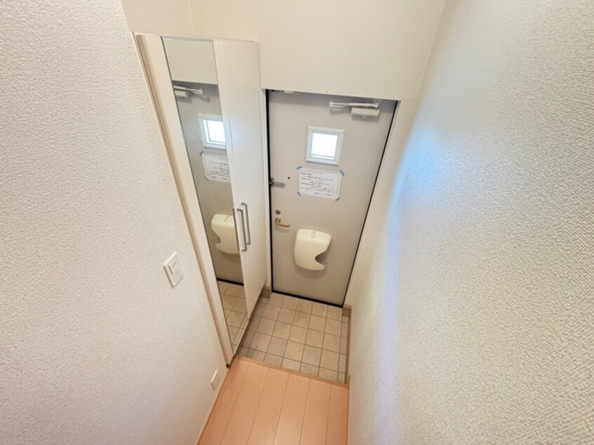 玄関 クレメント