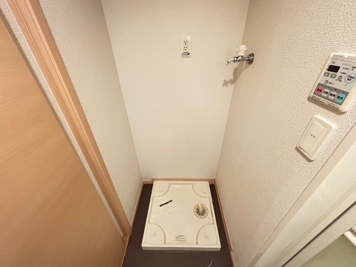 洗濯機置場 クレメント