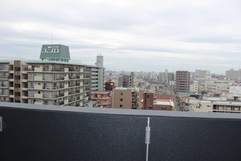 室内からの展望 シティーコート堺駅前ロータリー