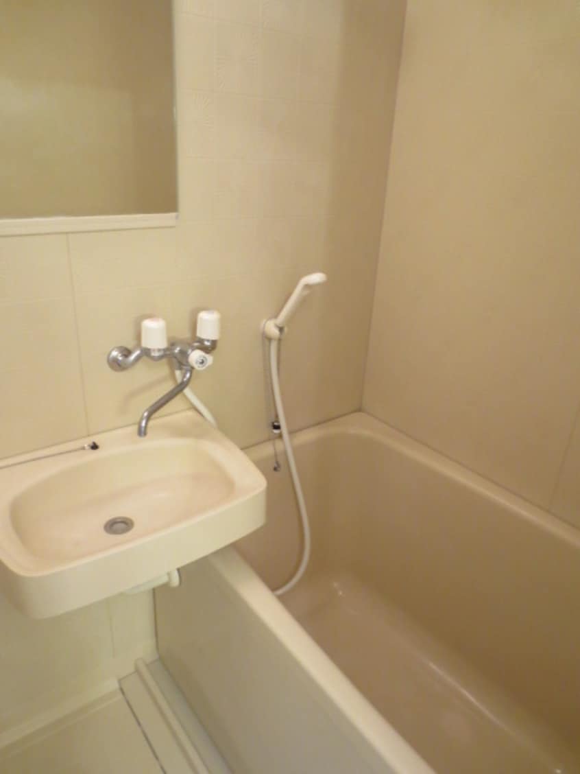 バス／シャワールーム等 シャト－レジデント寝屋