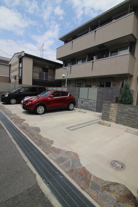 駐車場 ラコルト北花田