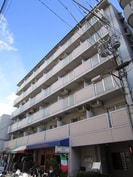 アスルシエロ苅田の外観