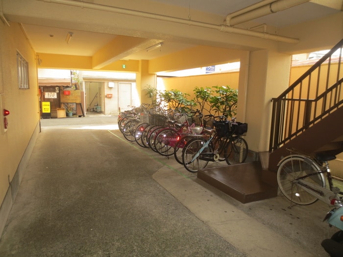 駐輪場 ヤマトマンション