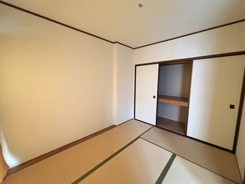 居室 コスモハイツ南