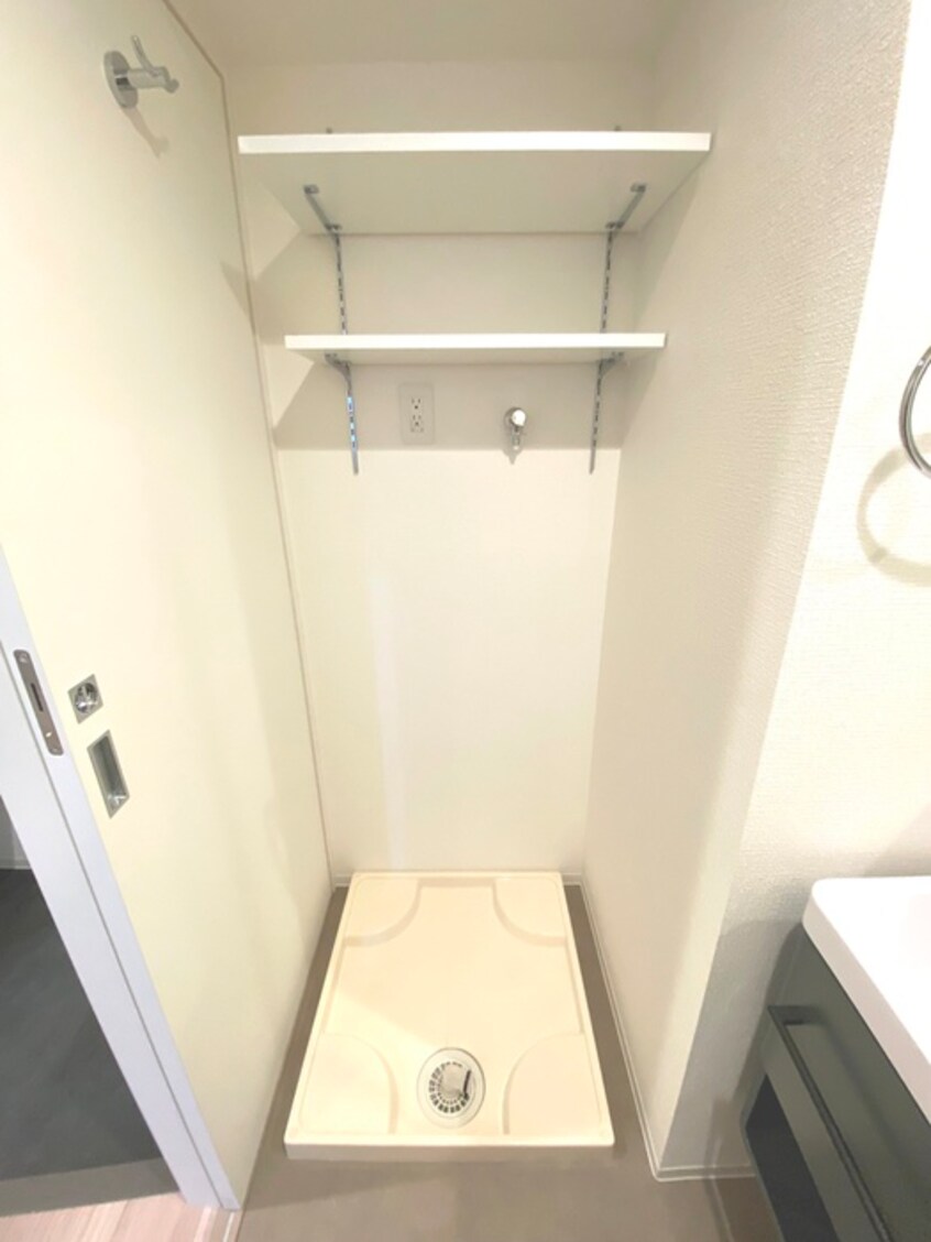 洗濯機置場 ｾﾚﾆﾃ新大阪ｸﾞﾗﾝﾃﾞ ﾐﾘｭｰ