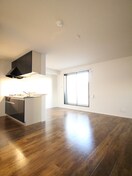 居室 ステラウッド軽里