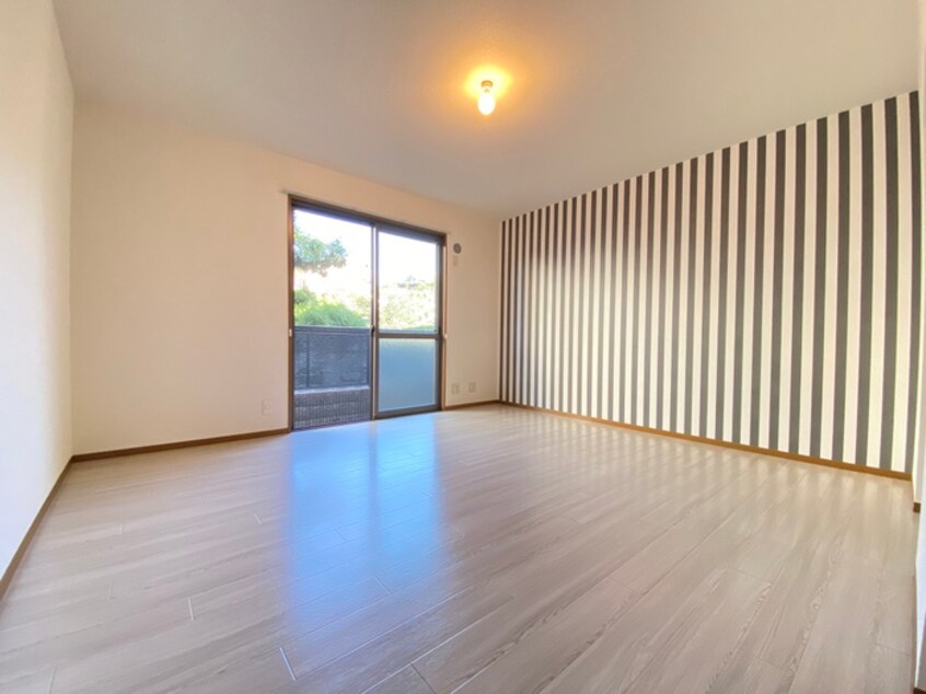 居室 サニーガーデン　B