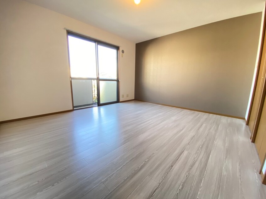 居室 サニーガーデン　B