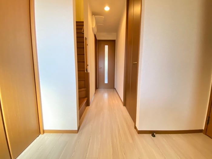 廊下 サニーガーデン　B