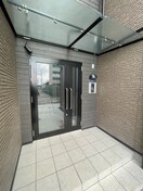 エントランス部分 セレニティ荒本B棟