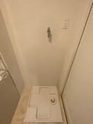 洗濯機置場 セレニティ荒本B棟