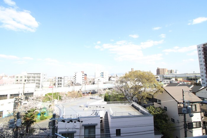 室内からの展望 ｴｽﾘｰﾄﾞﾚｼﾞﾃﾞﾝｽ都島NORTH