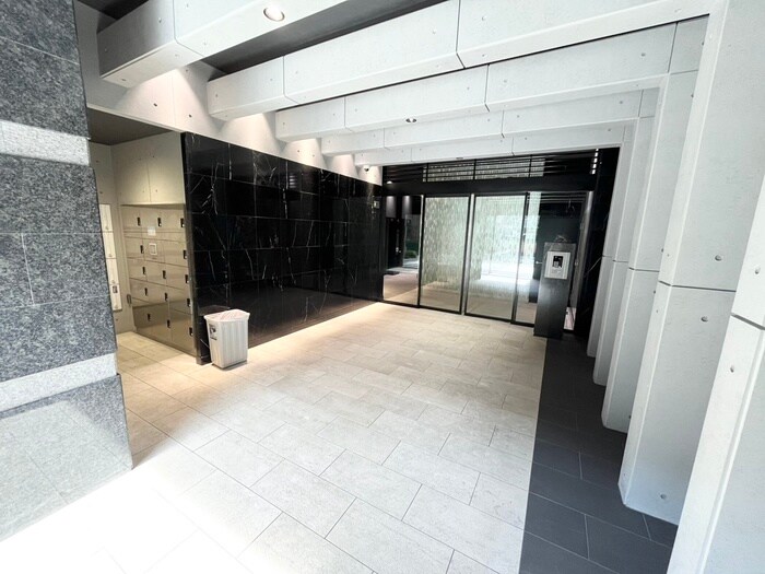 エントランス部分 S-RESIDENCE江坂Eminence