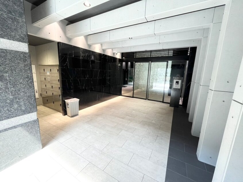 エントランス部分 S-RESIDENCE江坂Eminence