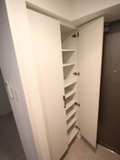 靴箱 S-RESIDENCE江坂Eminence