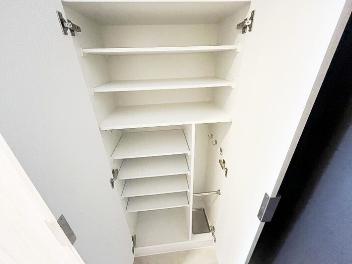 靴箱 ウエリスア－バン守口