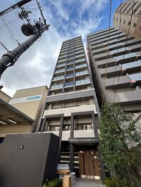 ｴｽﾘｰﾄﾞ難波ｽﾃｰｼｮﾝｹﾞｰﾄﾉｰｽﾃﾗｽ