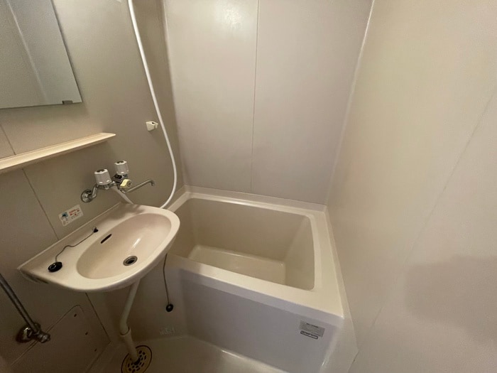 バス／シャワールーム等 アリ－ナツムラ