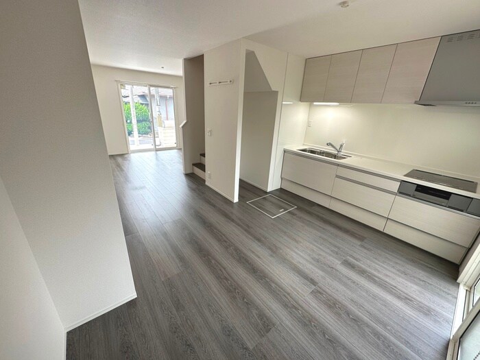 居室 フェリ－チェ