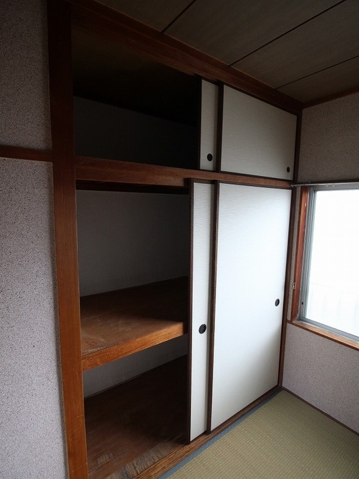 収納 山崎テラスハウス