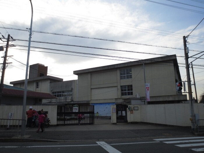 枚方市立船橋小学校(小学校)まで316m シャルム船橋