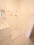 洗濯機置場 カーサ・ベイジュ