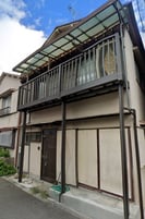 箕輪貸家の外観