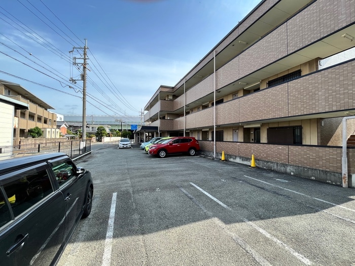 駐車場 アンソレイユ高木