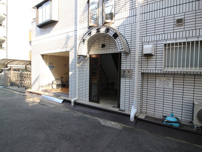 エントランス部分 メサ太子橋