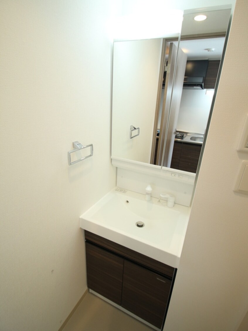 洗面 LUXENA　KADOMA