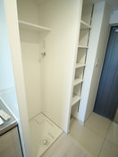 廊下 LUXENA　KADOMA