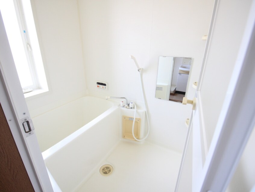 バス／シャワールーム等 アンシャンテ・シェソワ