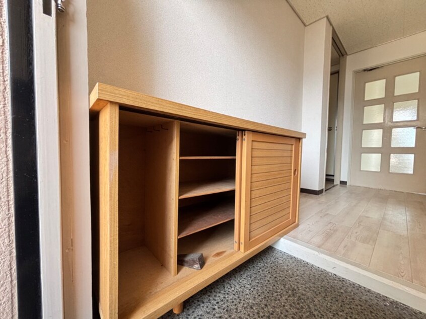 靴箱 シルバーシャトー太秦