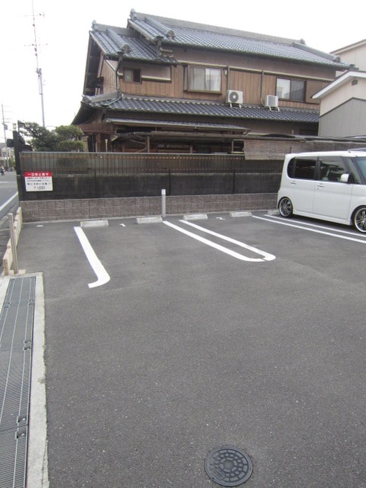 駐車場 アルカディアII