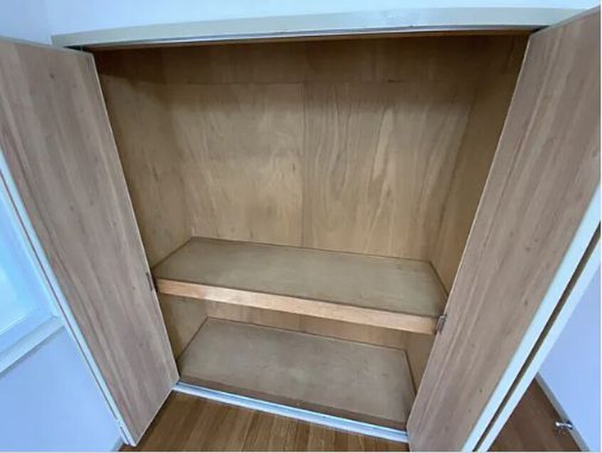 収納 エクレールⅢ