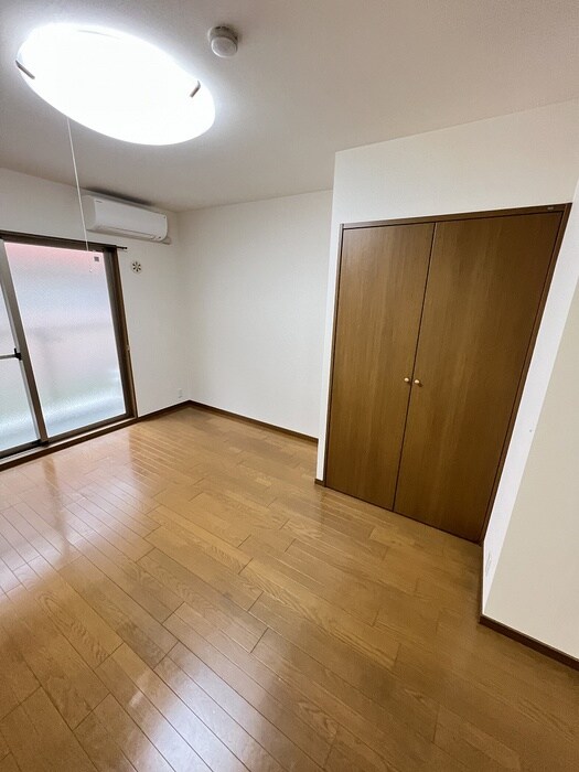 居室 CASA REGGIA(ｶｰｻﾚｯｼﾞｱ）