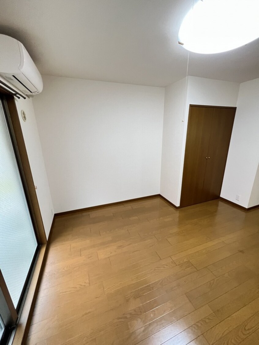 居室 CASA REGGIA(ｶｰｻﾚｯｼﾞｱ）