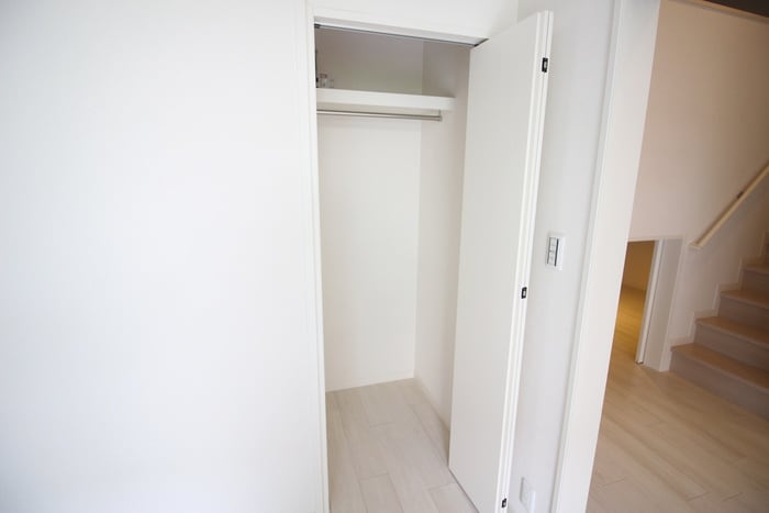 収納 BelleLead苗越