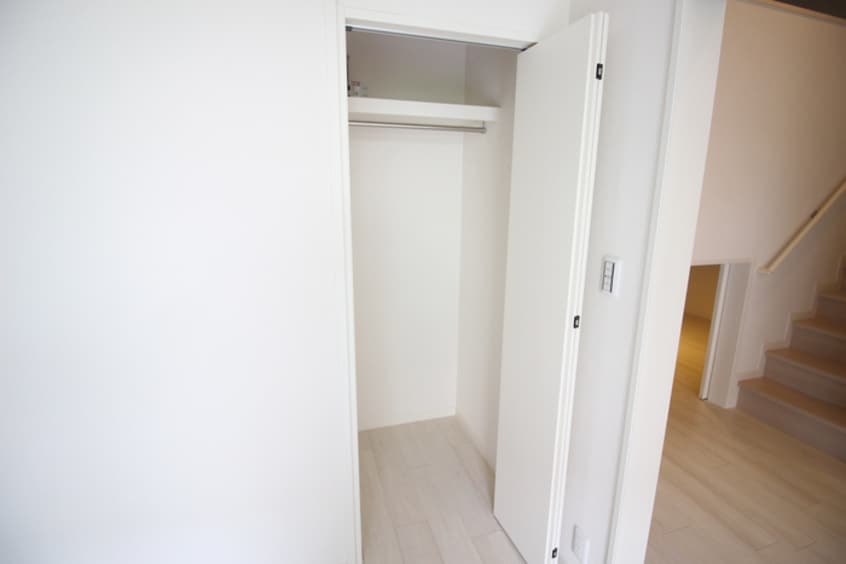 収納 BelleLead苗越