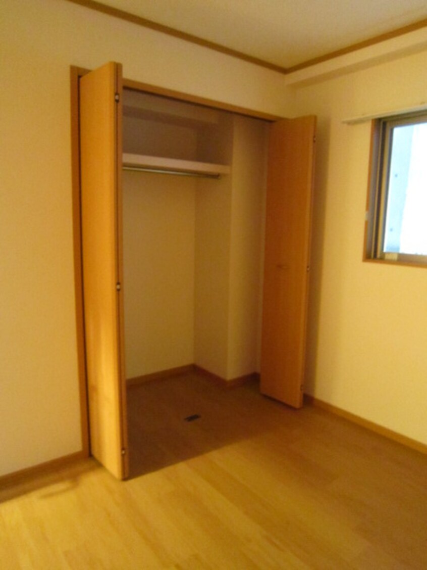 収納 コンフォレスト三条